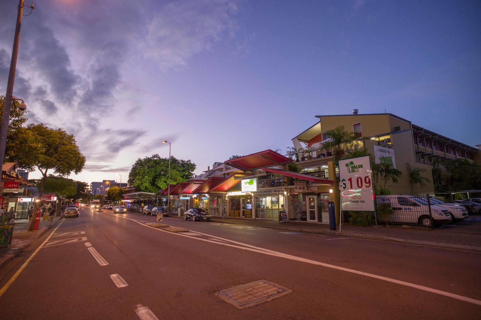 Melaleuca On Mitchell - Darwin Yha Hostel Екстериор снимка