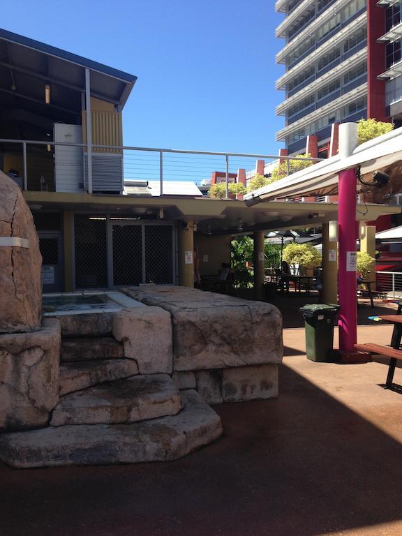 Melaleuca On Mitchell - Darwin Yha Hostel Екстериор снимка